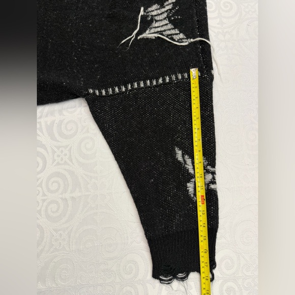 Torrid Mystic Moths 5X Black White Distressed Button Up Cardigan White Accents - Picture 14 of 15